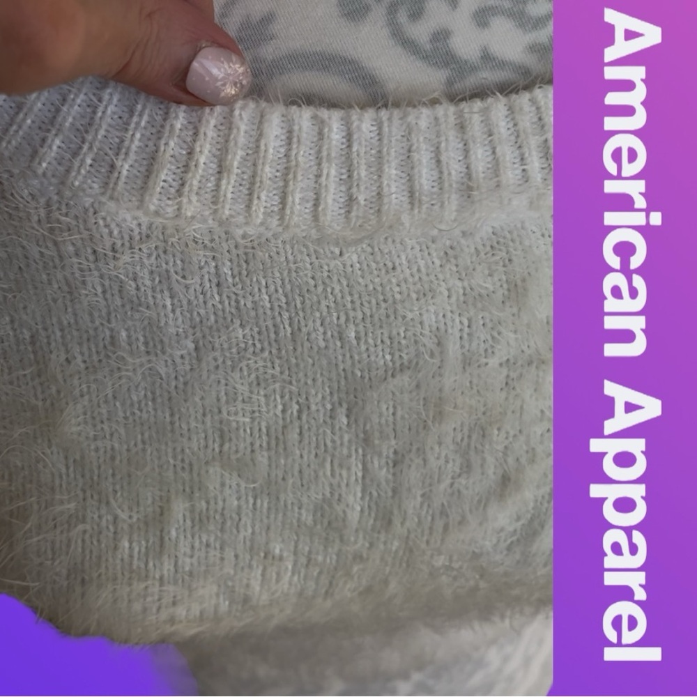 American Apparel fuzzy cropped top - Picture 8 of 14